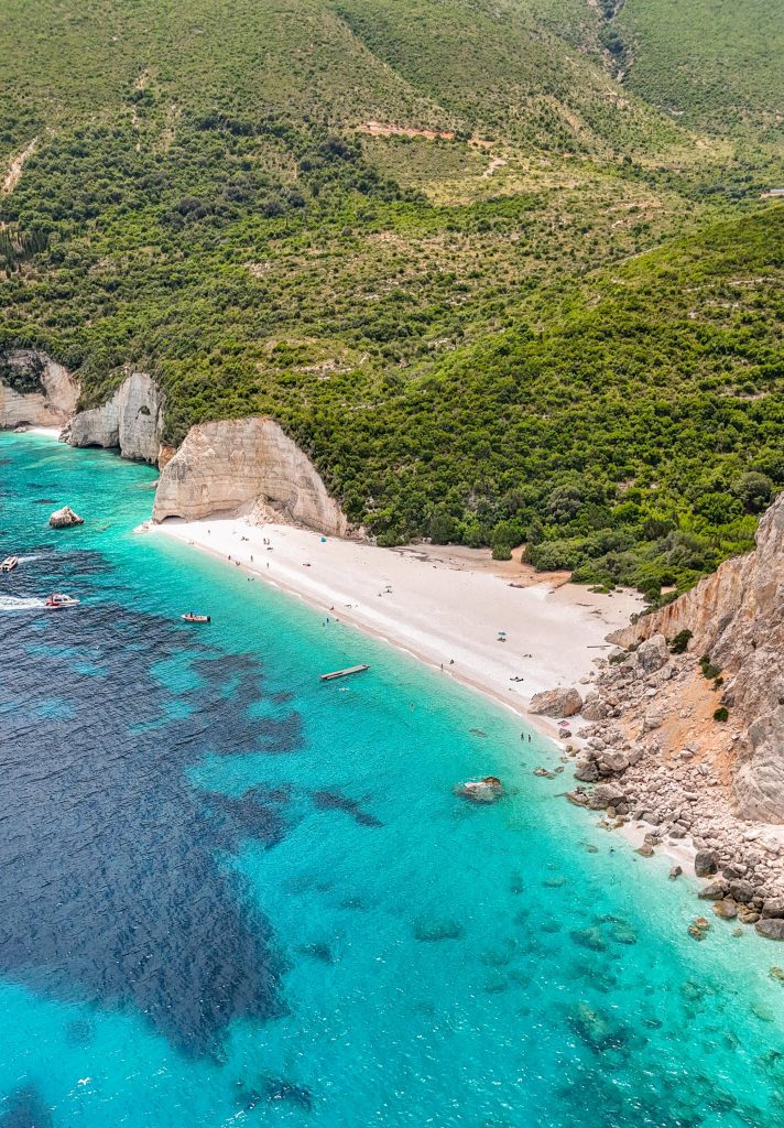 Drohnenfoto vom Fteri Beach Kefalonia